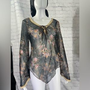 Wildfang size L mesh blouse